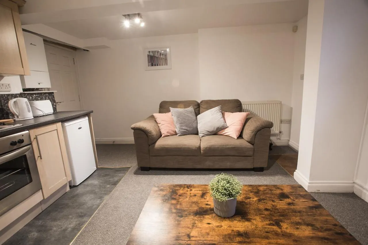 Flat 1, 4 Warden Rd Apartment Bristol