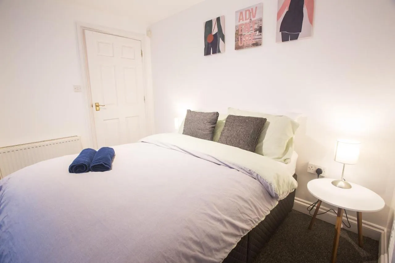 Flat 1, 4 Warden Rd Apartment Bristol United Kingdom