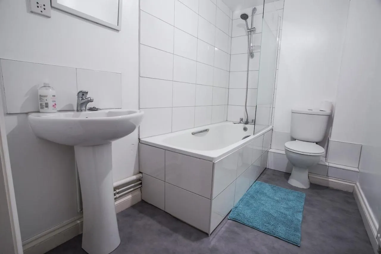 Flat 1, 4 Warden Rd Apartment Bristol