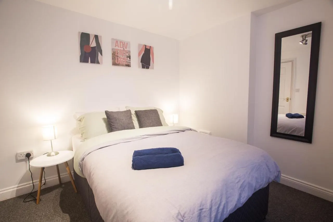 Flat 1, 4 Warden Rd Apartment Bristol United Kingdom
